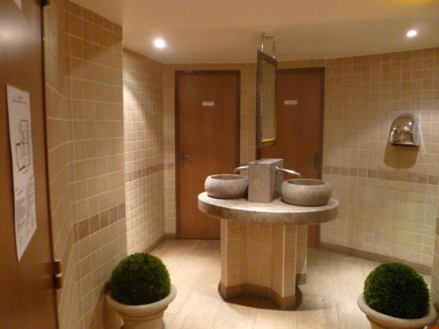 Au Limousin Hotel ลูวาลัวเปแรต์ ภายนอก รูปภาพ